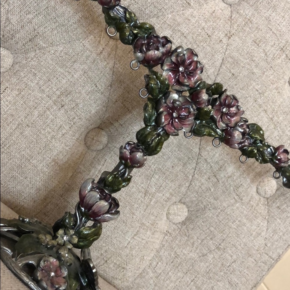 Floral Jewelry Holder.